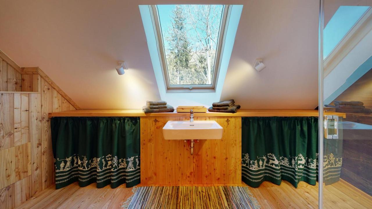 Charmante Gaestewohnung In Altem Bauernhaus In Alpiner Alleinlage Stanz Im Murztal Exterior photo