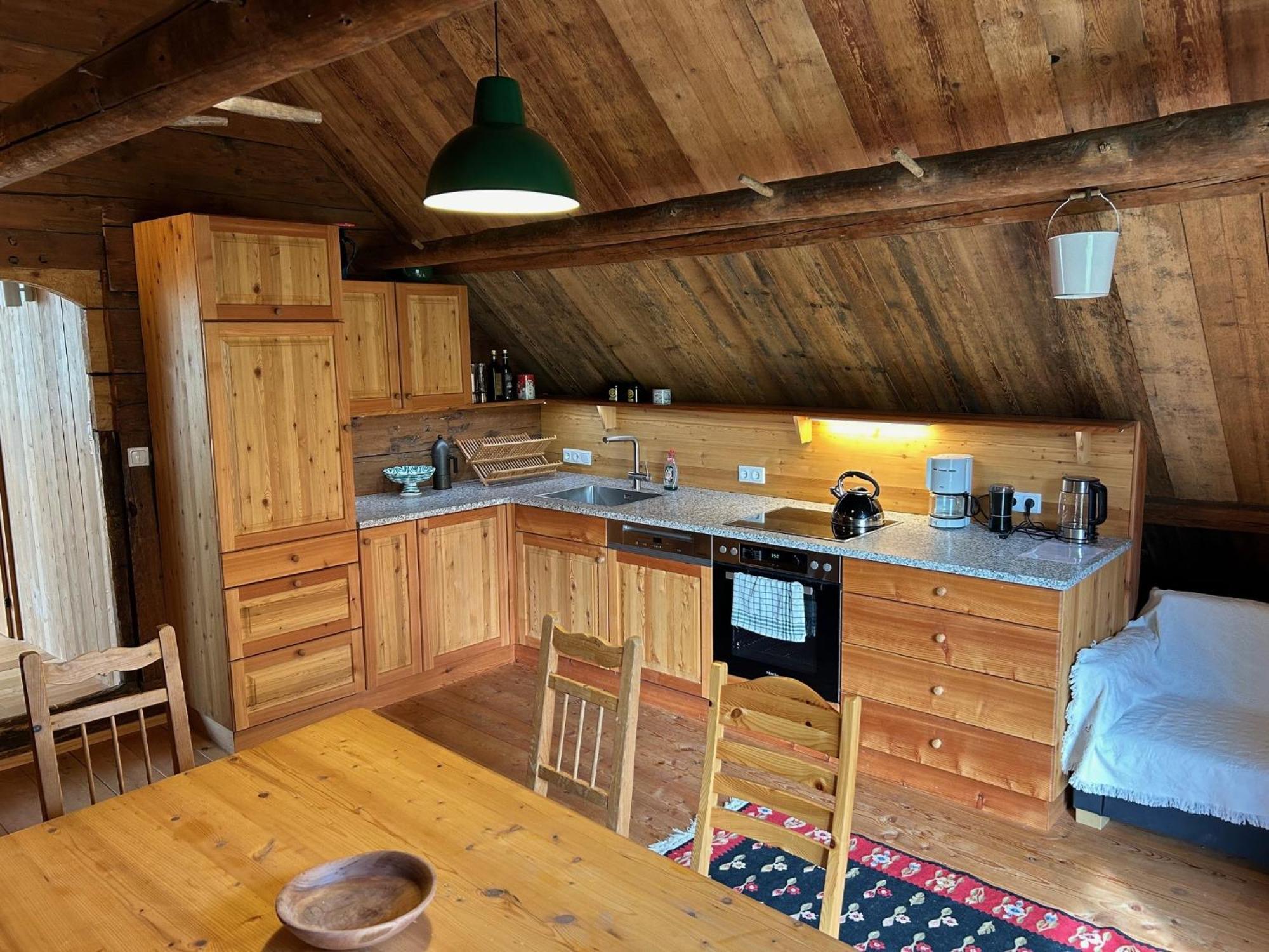 Charmante Gaestewohnung In Altem Bauernhaus In Alpiner Alleinlage Stanz Im Murztal Exterior photo