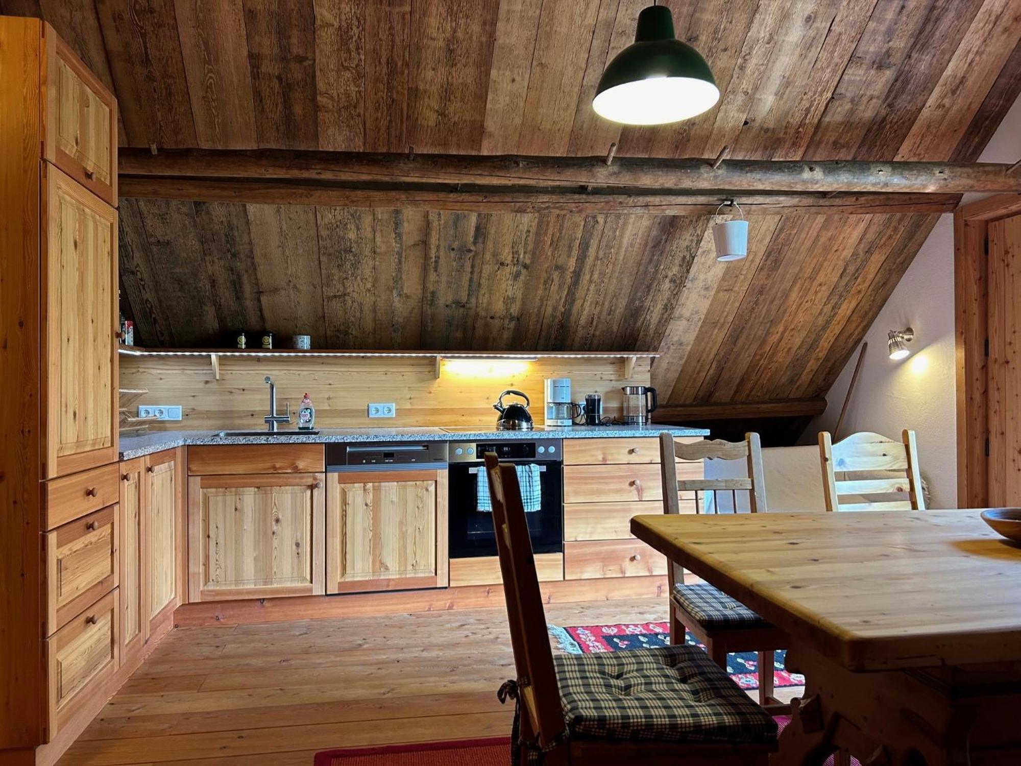 Charmante Gaestewohnung In Altem Bauernhaus In Alpiner Alleinlage Stanz Im Murztal Exterior photo